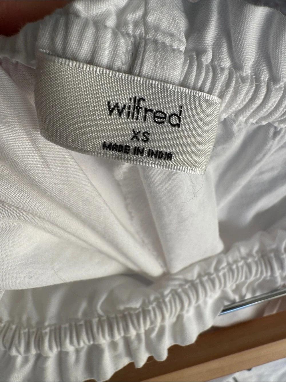 Wilfred White Casual Drawstring Hem Cotton Pants - Picture 6 of 6